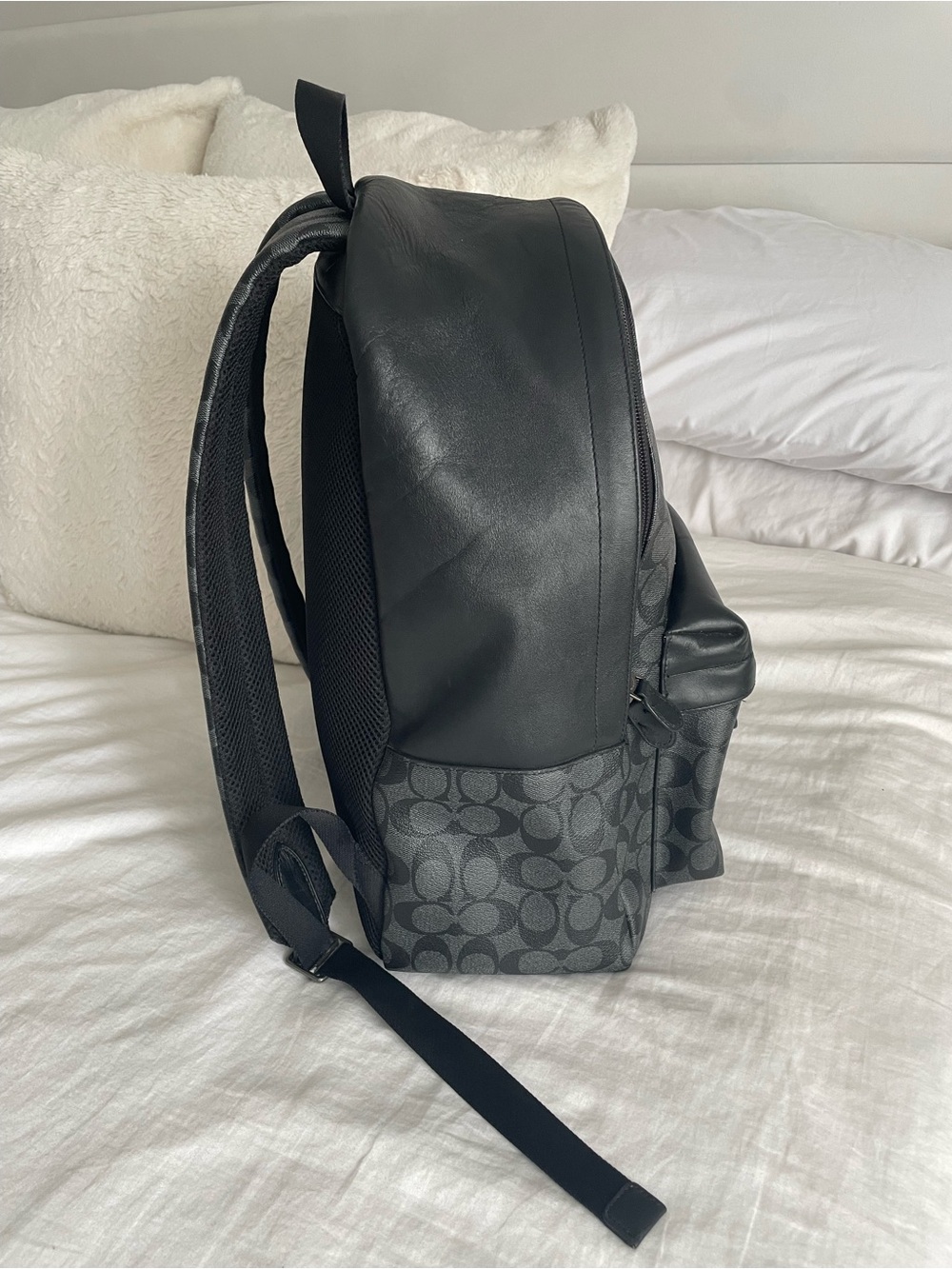 Coach Signature Backpack Leather Daypack in Black and Dark Gray - Picture 5 of 10